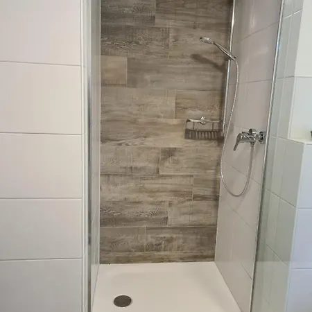 Haus Petit Chateau Semesterbostad